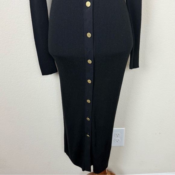 ALICE + OLIVIA Alcina Long Sleeve Button-Up Rib Knit Midi Dress in Black - Picture 10 of 16